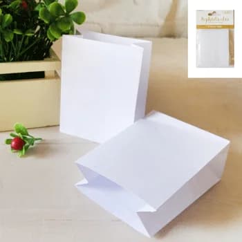 White Favour Bags - Pk 6*